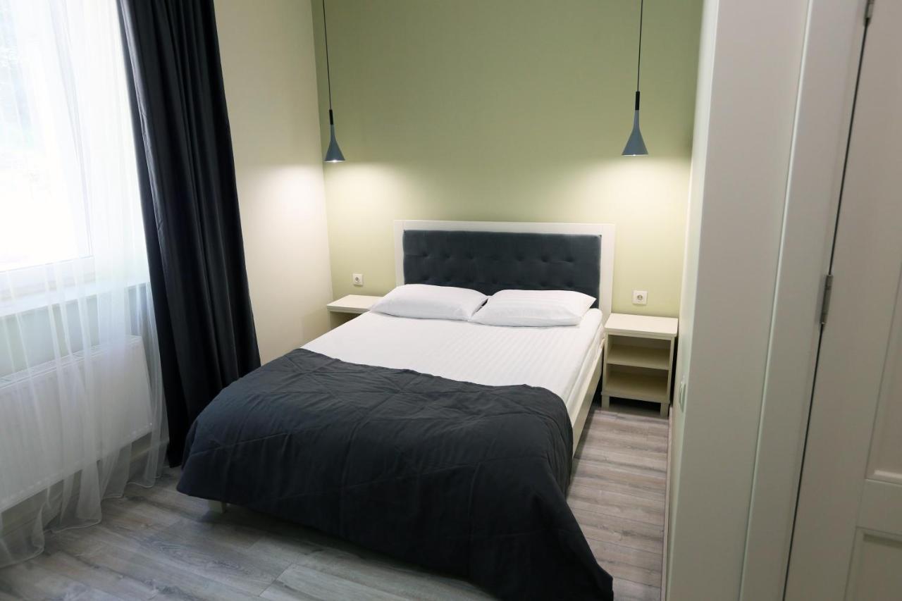Hotel Golden Lemon Готель Золотий Лимон Lviv Ngoại thất bức ảnh